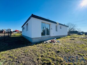 Novostavba, bungalov, zastavaná plocha 205 m² a 135 m² úžitková plocha | Falkušovce — foto 12