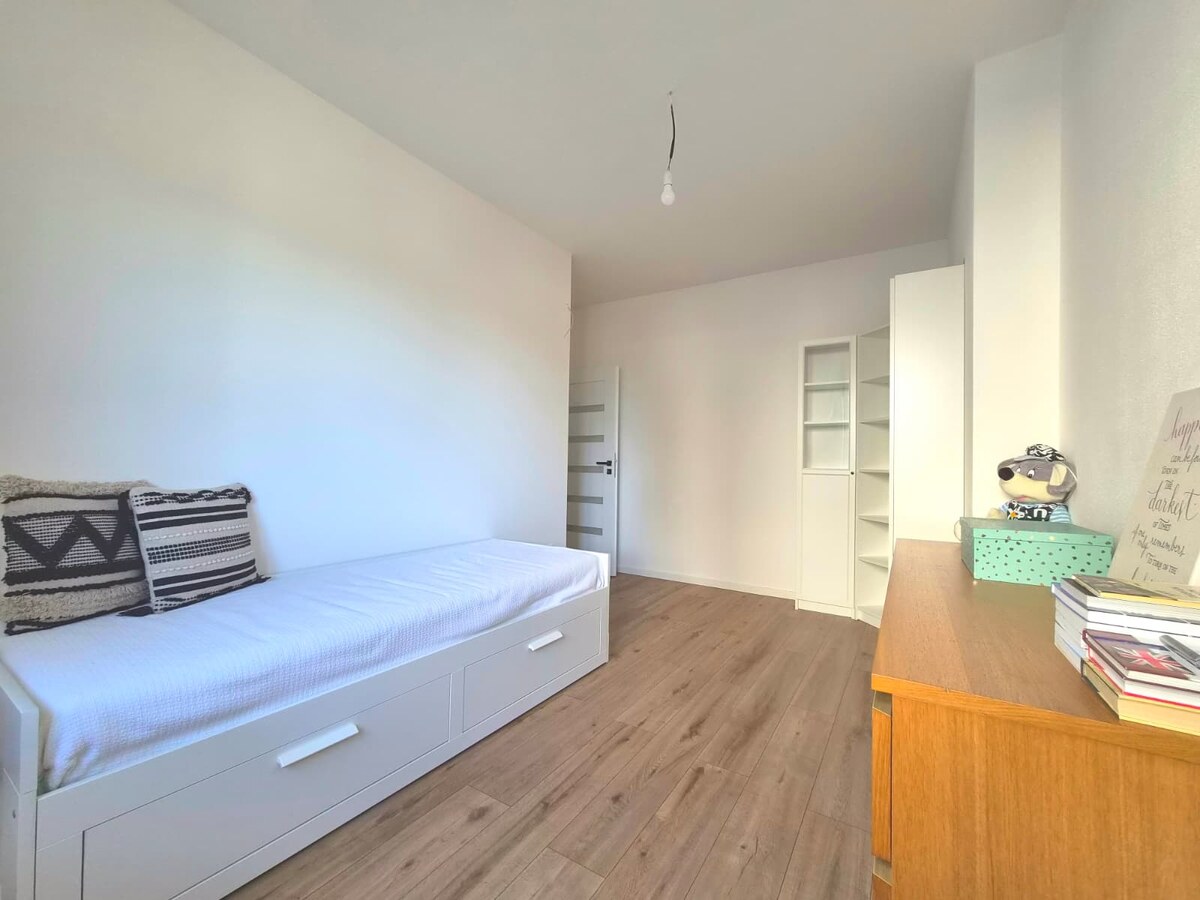 Priestranný 3 izbový byt so záhradkou a parkovaním — foto 3