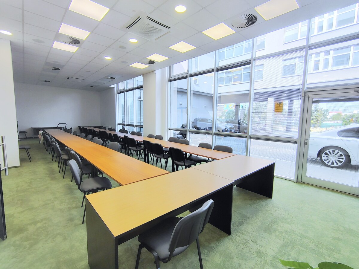 Prenájom tichej kancelárie (13 m²) s terasou na Bajkalskej – Ružinov — foto 6