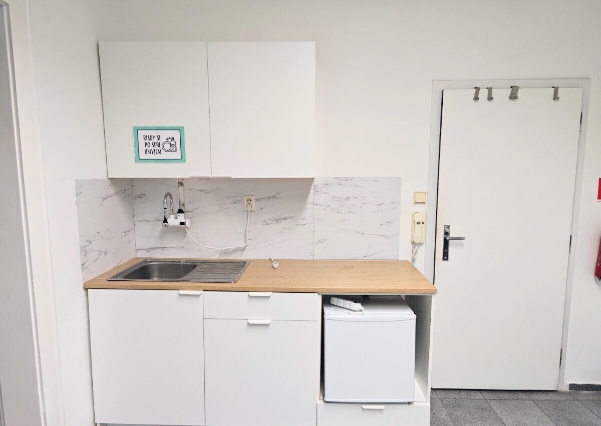 Reprezentatívne priestory (65 m²) na Hurbanovom Námestí — foto 4