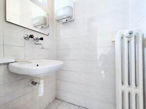 Veľkometrážna kancelária v Starom Meste — foto 10