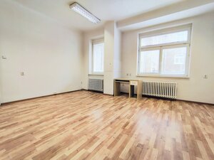 Administratívny priestor v Starom Meste na prenájom – 28 m² — foto 3