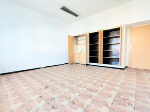 Veľkometrážny priestor s vlastnou toaletou – 103 m² — foto 2