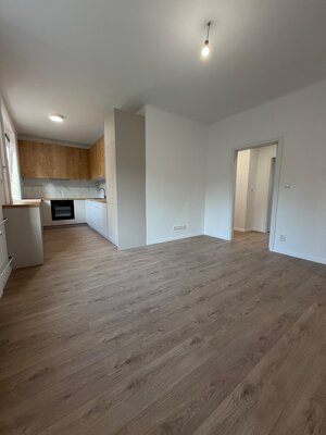 ASSENZIO- PREDAJ - 3,5izbovy byt - 81m2 - RUŽINOV- DRIEŇOVÁ — foto 4