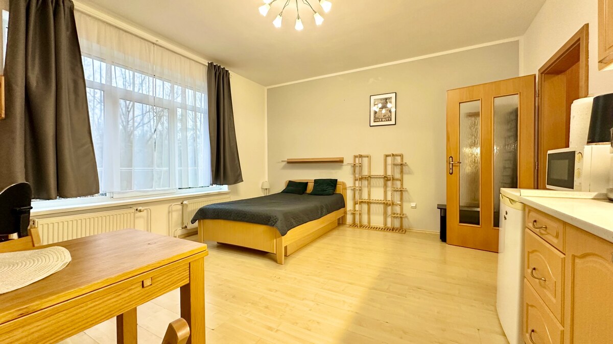 ASSENZIO – PREDAJ – GARZONKA 31 m2 – ANTOLSKA – PETRŽALKA — foto 3