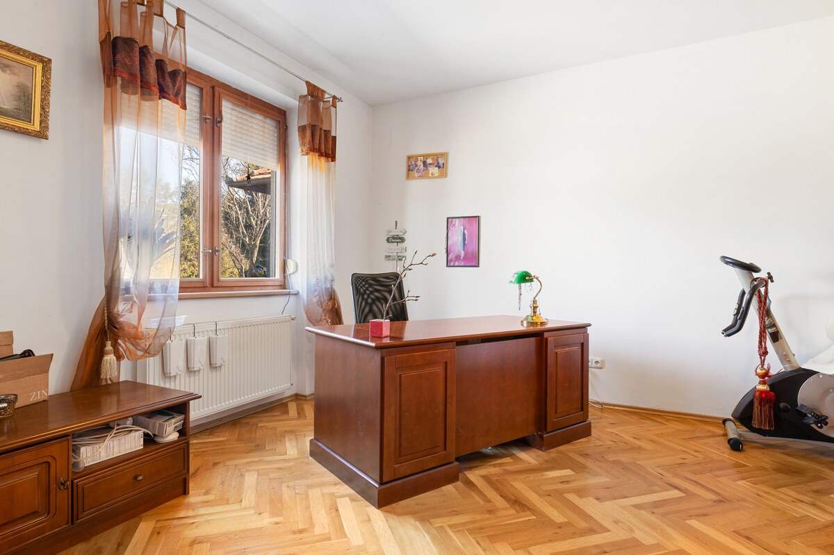 ASSENZIO – LUXUSNÁ VILA S ATMOSFÉROU – 10 IZIEB – BAZÉN – 5100 M² — foto 8