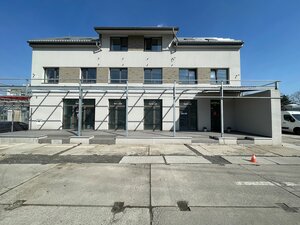 ASSENZIO - PRENÁJOM - OBCHODNÉ PRIESTORY - GALVANIHO - RUŽINOV — foto 1