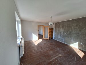 Dom s dušou v rekonštrukcii – Podbrezová - Lopej — foto 14
