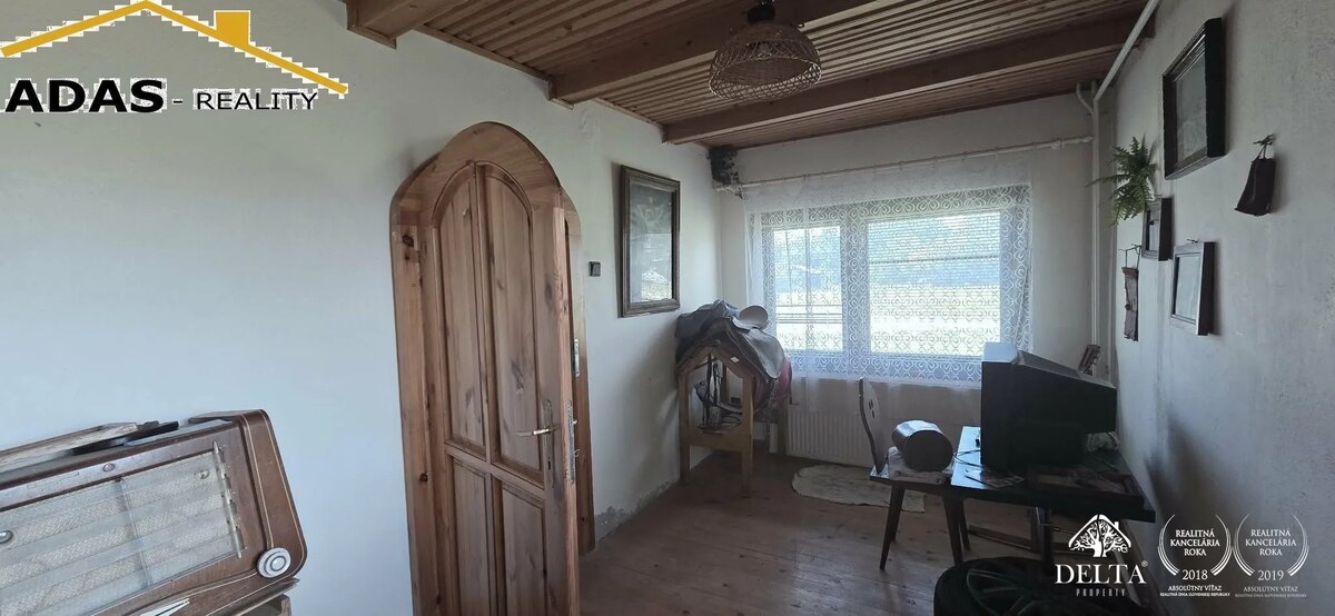 INVESTIČNÁ PRÍLEŽITOSŤ: Chata v srdci Slovenského raja (časť Majer) 1km od Podlesku. Vysoký potenciál prenájmu. — foto 10