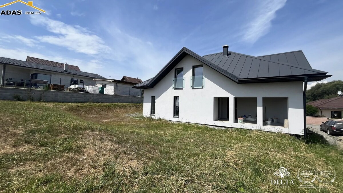 Ponúkame na predaj novostavbu rodinného dom ktorý sa nachádza v obci Župčany, vzdialenej, len 8km od Prešova