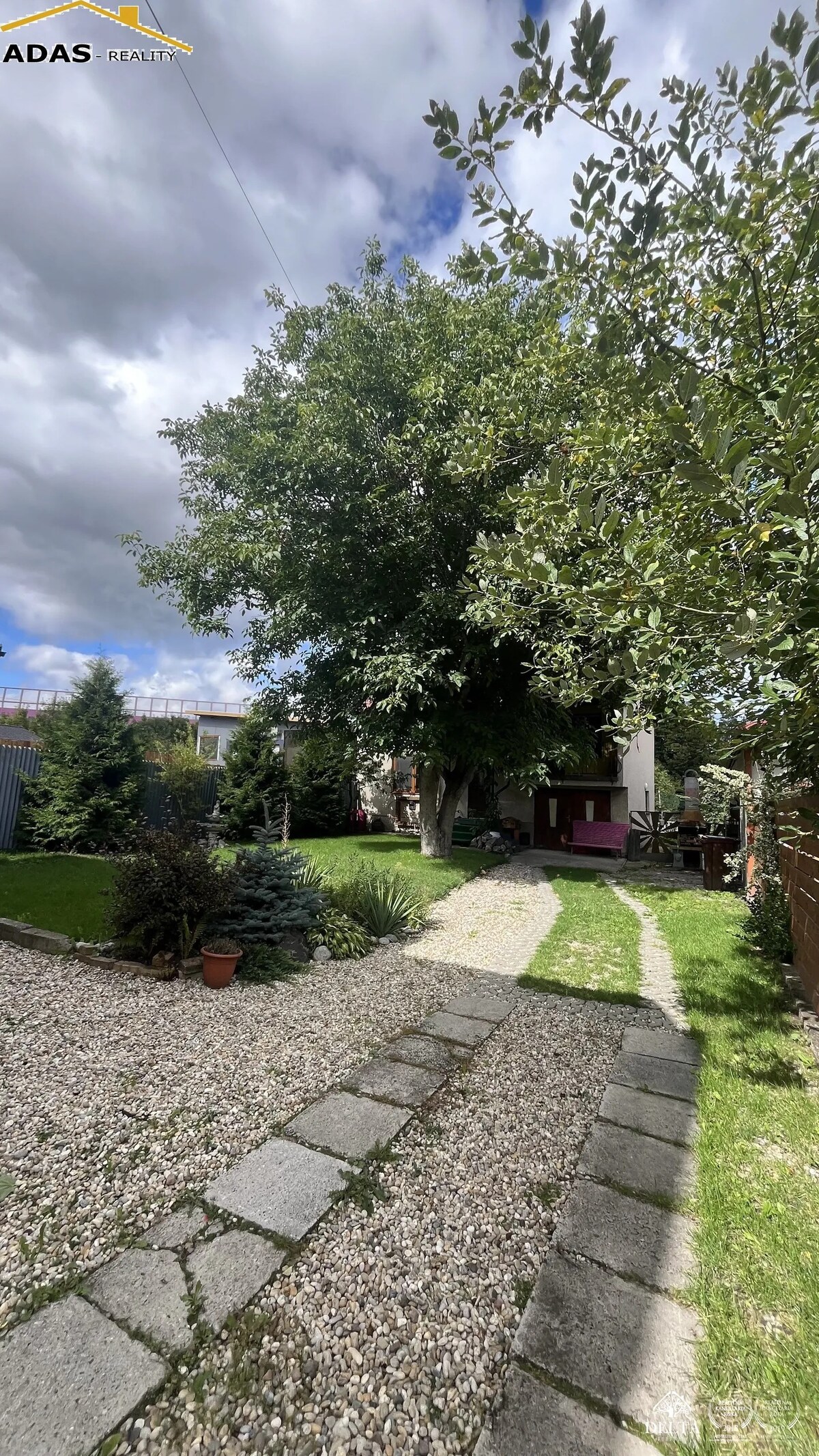 2 DOMY NA JEDNOM POZEMKU: Bývanie aj podnikanie v lukratívnej časti Poprad – Veľká — foto 5