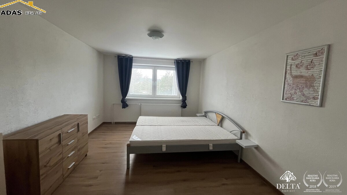2 DOMY NA JEDNOM POZEMKU: Bývanie aj podnikanie v lukratívnej časti Poprad – Veľká — foto 9