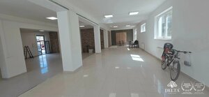 VEĽKORYSÝ KOMERČNÝ PRIESTOR NA PRENÁJOM – CENTRUM POPRADU — foto 6