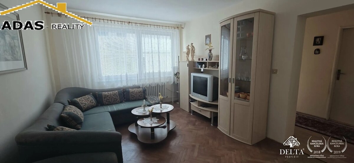 NA PREDAJ: Veľkorysý rodinný dom v Spišskej Novej Vsi — foto 14