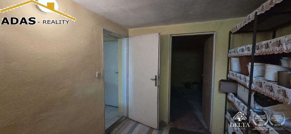 NA PREDAJ: Veľkorysý rodinný dom v Spišskej Novej Vsi — foto 28