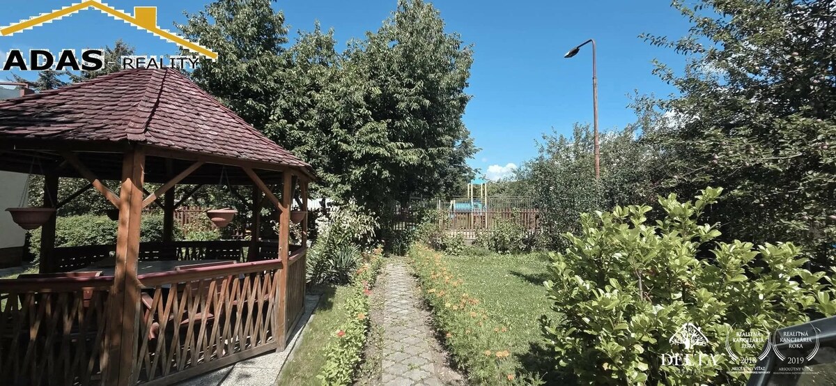 NA PREDAJ: Veľkorysý rodinný dom v Spišskej Novej Vsi — foto 5