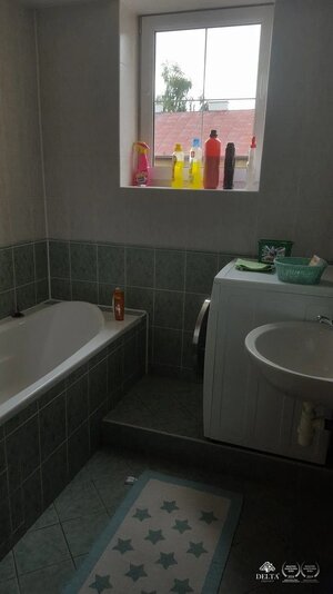 Dlhodobý prenájom: Priestranný 2-izbový tehlový byt s NOVÝM balkónom v centre –mesta Poprad — foto 15