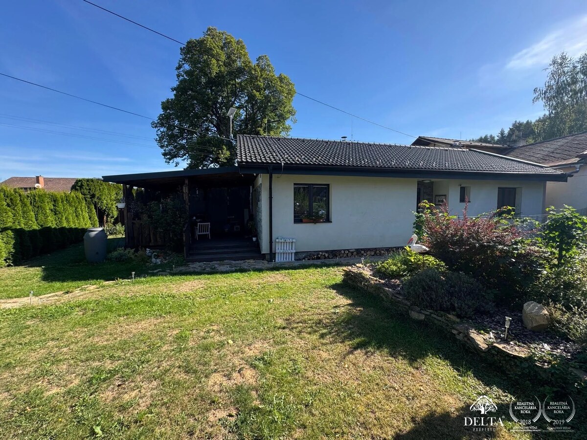 Moderný bungalov s bonusovým domom v tichej časti Ferčekoviec — foto 8