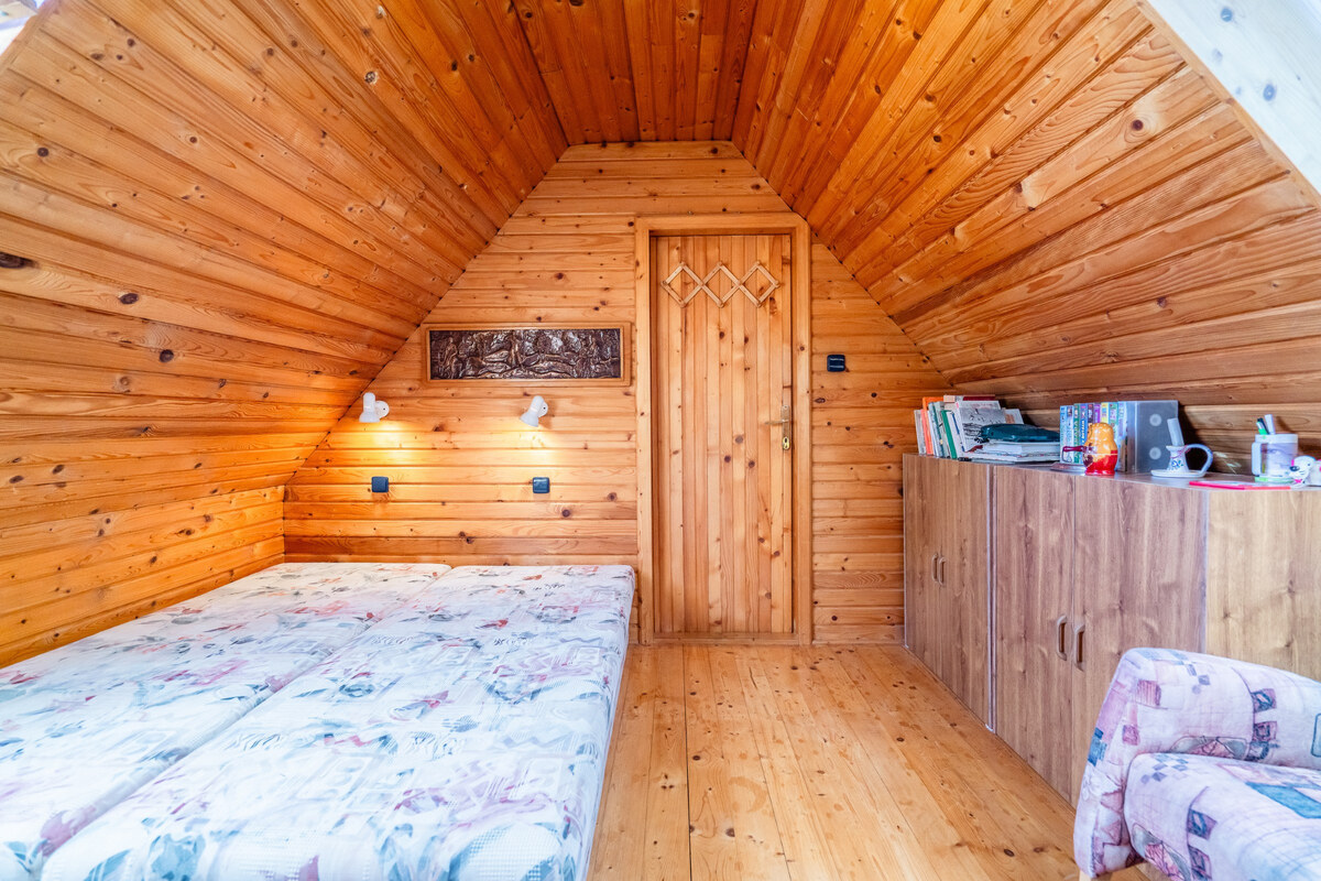 HD reality, predaj, štýlová chalupa s wellnessom Repište — foto 35