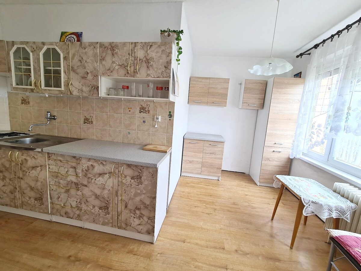 HD REALITY, Prenájom 3-izbového bytu v Podbrezovej na Štiavničke — foto 4