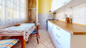 HD Reality, predaj slnečného 2izbového bytu v Brezne, centrum — foto 2