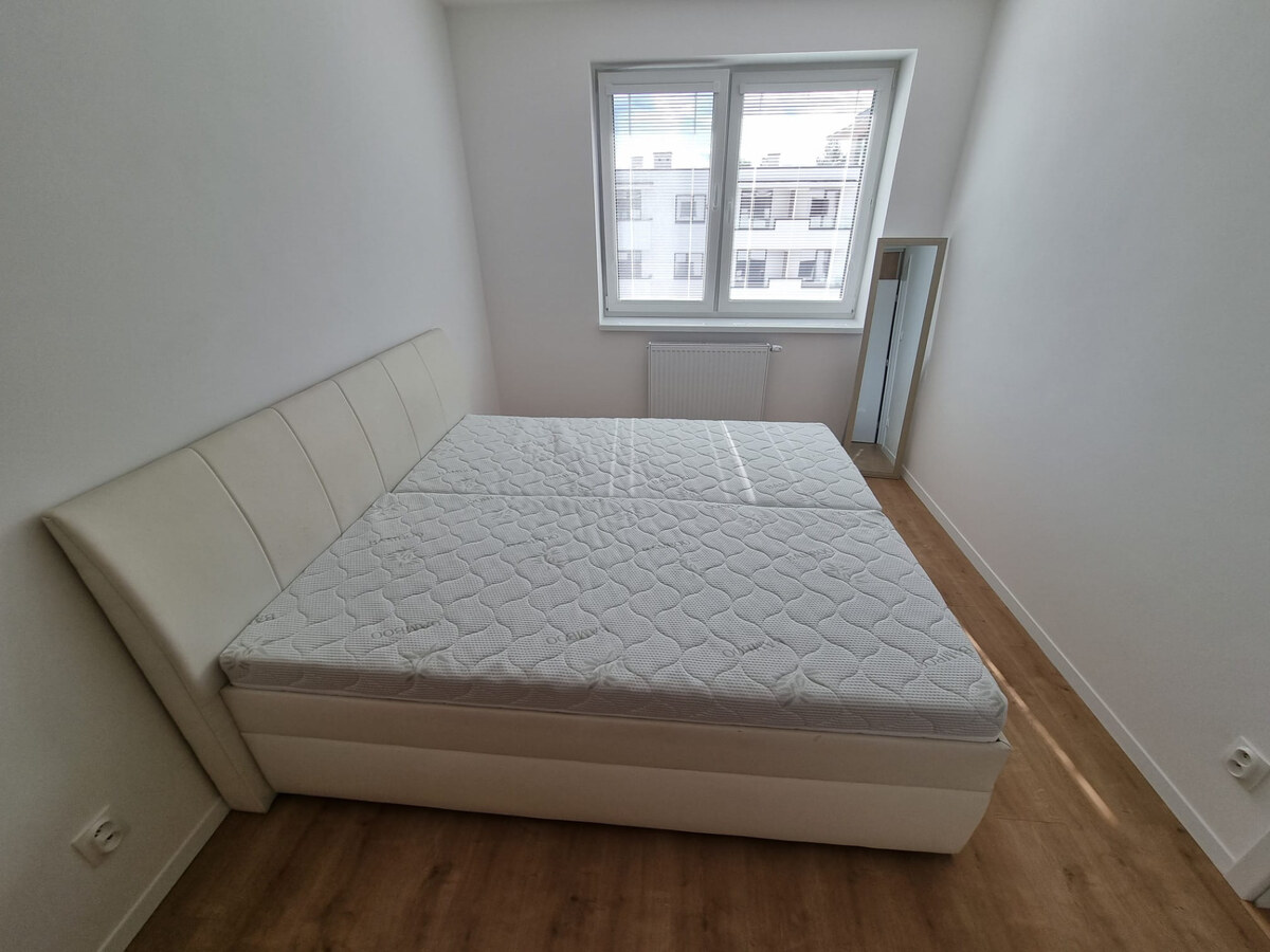 HD REALITY, prenájom moderný 2-izbový byt, Kubányho Dvory Zvolen — foto 7
