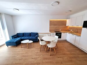 HD REALITY, prenájom moderný 2-izbový byt, Kubányho Dvory Zvolen — foto 1
