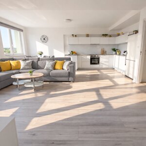 HD REALITY, prenájom, 4- izbový byt Banská Bystrica. — foto 1