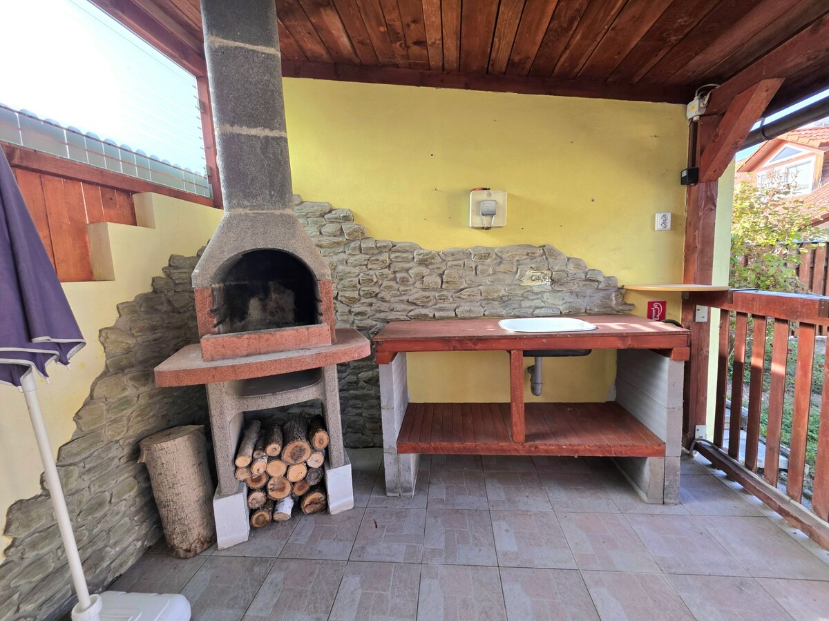 HD REALITY, predaj rodinný dom Uhlisko, s povolením na rekonštrukciu — foto 16
