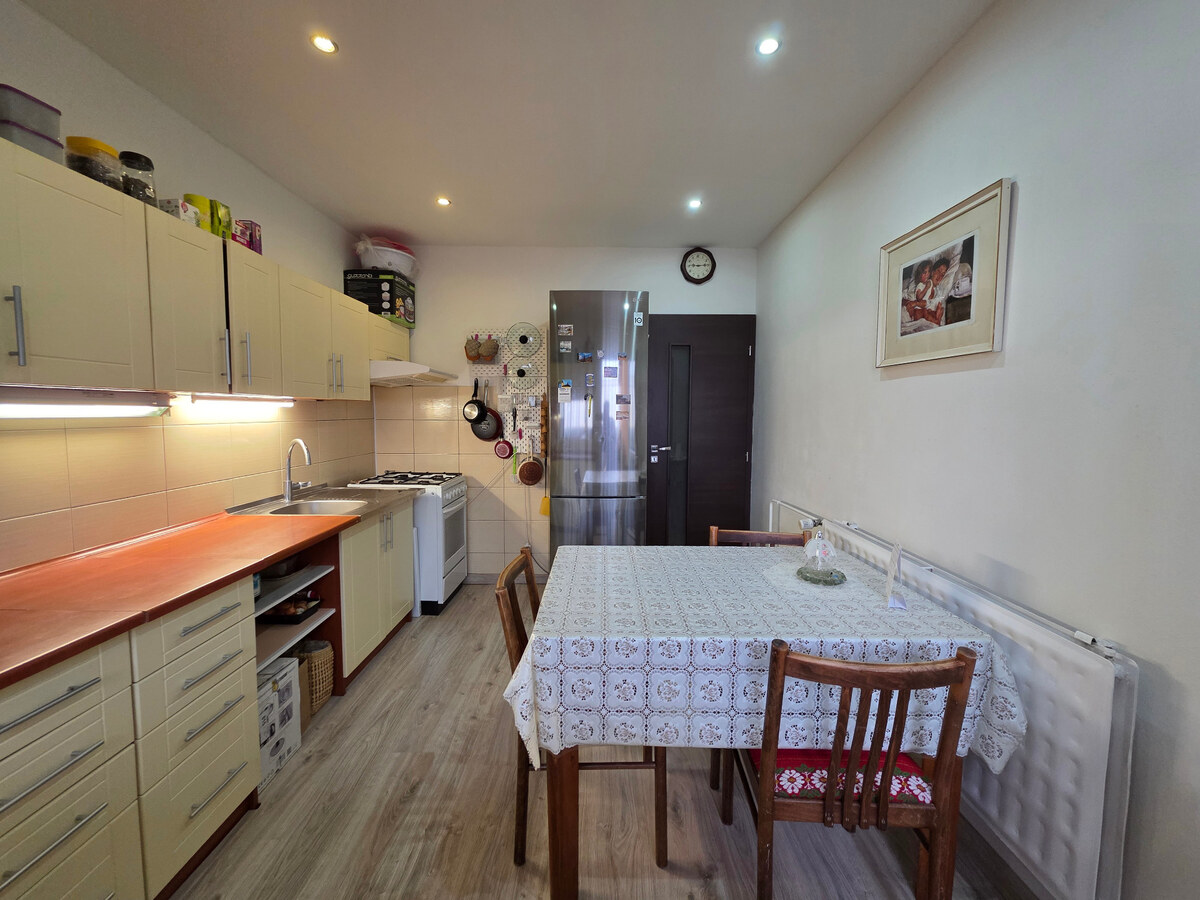 HD reality, predaj, 3-izbový byt Banská Štiavnica — foto 3
