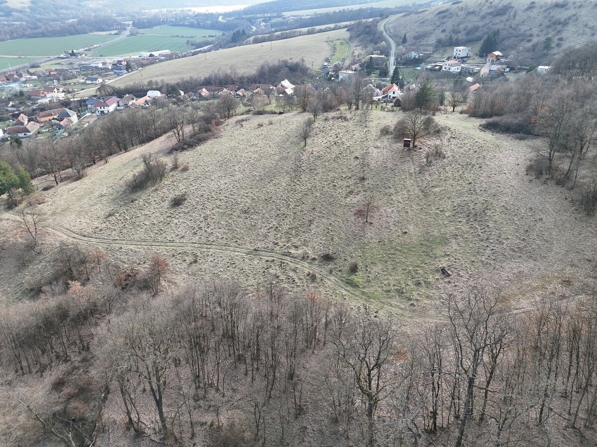 HD Reality, ponúka na predaj stavebný pozemok, okres Žarnovica — foto 5