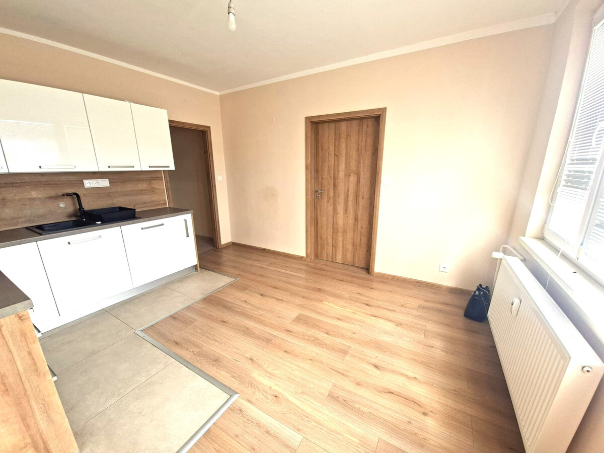 HD REALITY, prenájom, jednoizbový byt v centre Krupiny — foto 2