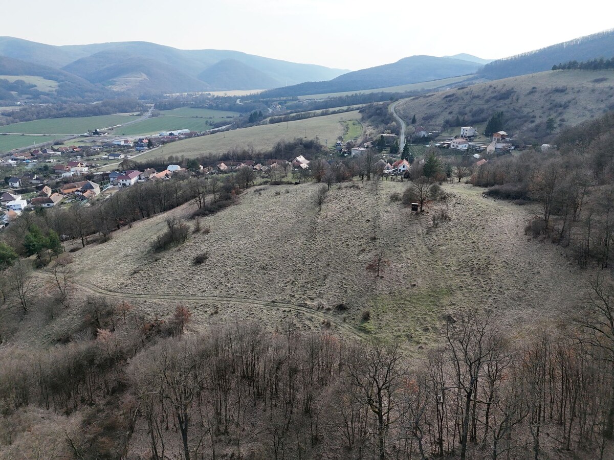 HD Reality, ponúka  na predaj veľkorysý pozemok v okrese Žarnovica — foto 6