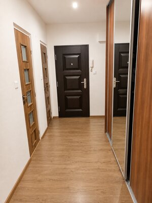 HD REALITY, prenájom, 2-izbový byt vo Zvolene — foto 6