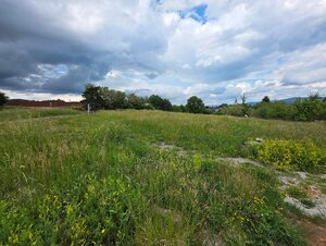 Predaj, stavebný pozemok v Badíne s projektom rodinného domu — foto 1