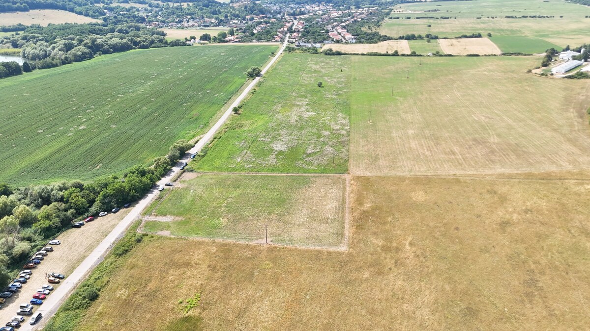 HD REALITY, predaj investičný pozemok na  Ružinej - Divín — foto 2