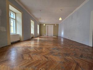 HD REALITY, Prenájom, priestorov v centre mesta Banská Štiavnica — foto 1