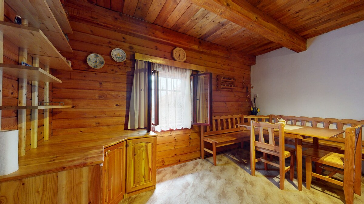 Predaj chalupy- drevenice, Hanesy,  Banská Bystrica — foto 8