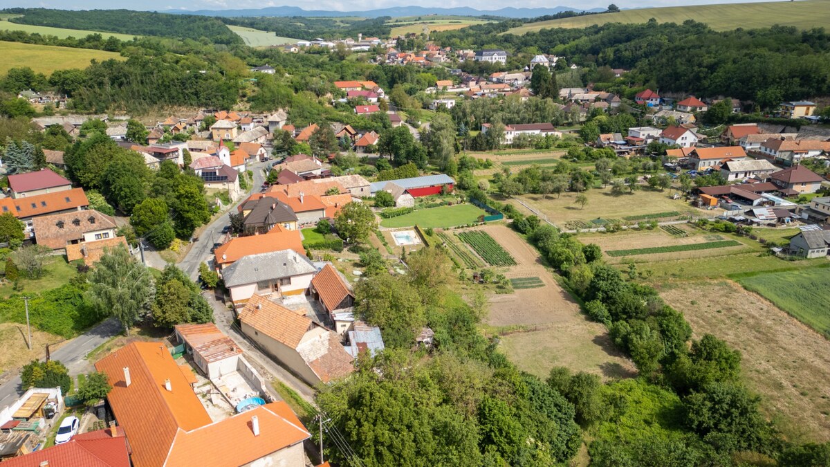 HD REALITY, Predaj, rodinný dom s veľkým pozemkom v obci Brhlovce — foto 35