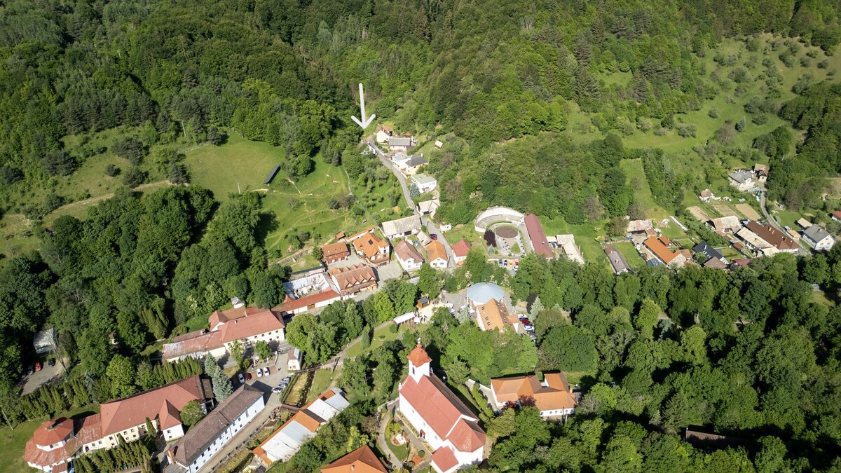 HD REALITY - Exkluzívne na predaj rodinný dom v obci Sklené Teplice — foto 6