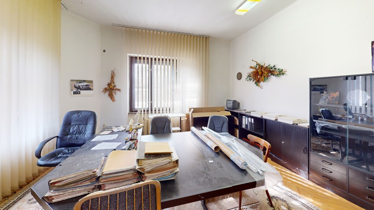 HD REALITY , predaj, obchodno-administratívna budova — foto 24
