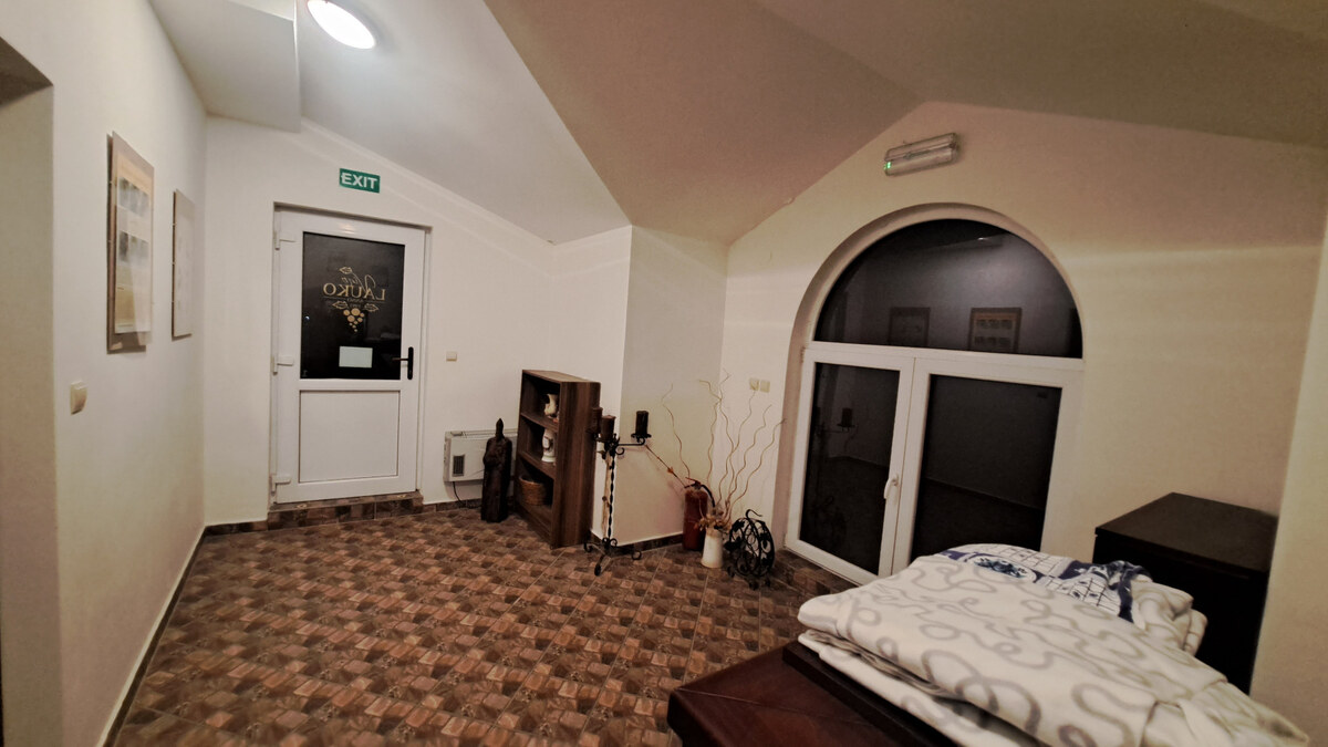 HD reality, Prenájom gastro priestoru v centre Krupiny — foto 9