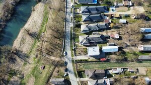 Stavebný pozemok pri rieke Uh v obci Lekárovce — foto 7