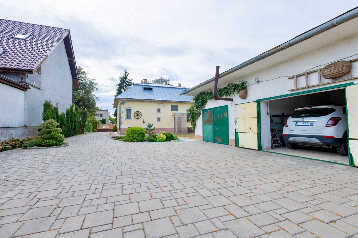 Rodinný dom s takmer 30-árovým pozemkom – Michalovce, Topoľany — foto 8