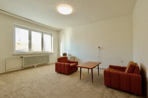Poschodový rodinný dom vo vyhľadávanej lokalite Michaloviec — foto 12