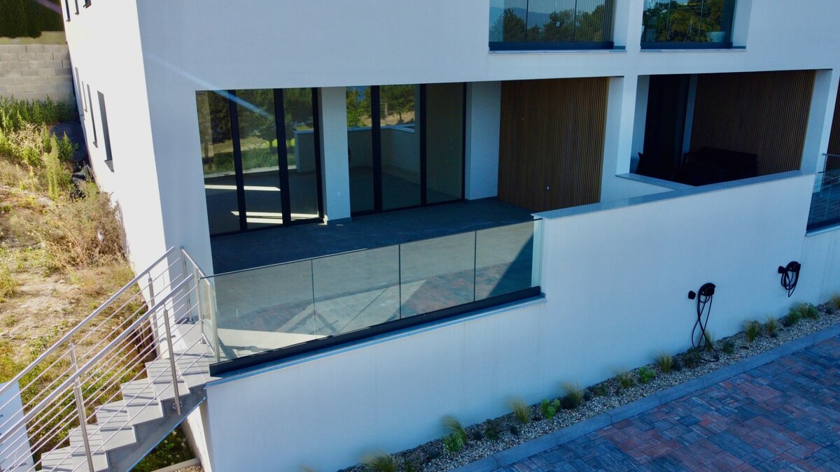 3-izbový apartmán v novostavbe pri Zemplínskej šírave s 38 m² terasou — foto 17