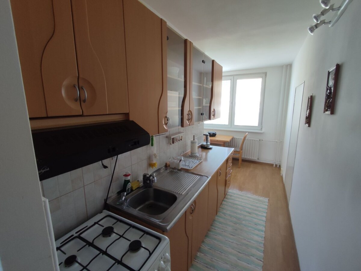 Priestranný 3 izbový byt s balkónom na Štefánikovej ulici. — foto 7