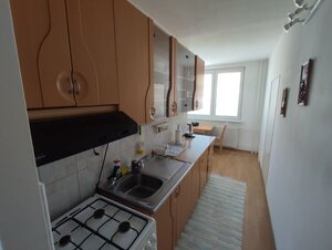 Priestranný 3 izbový byt s balkónom na Štefánikovej ulici. — foto 7