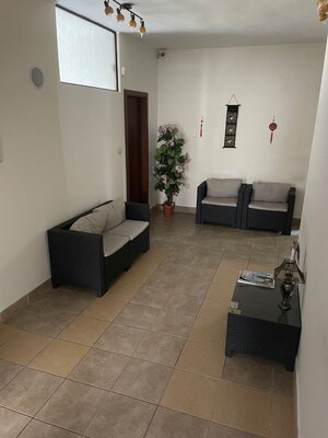 Prenájom priestorov vhodných na kancelárie a služby — foto 1
