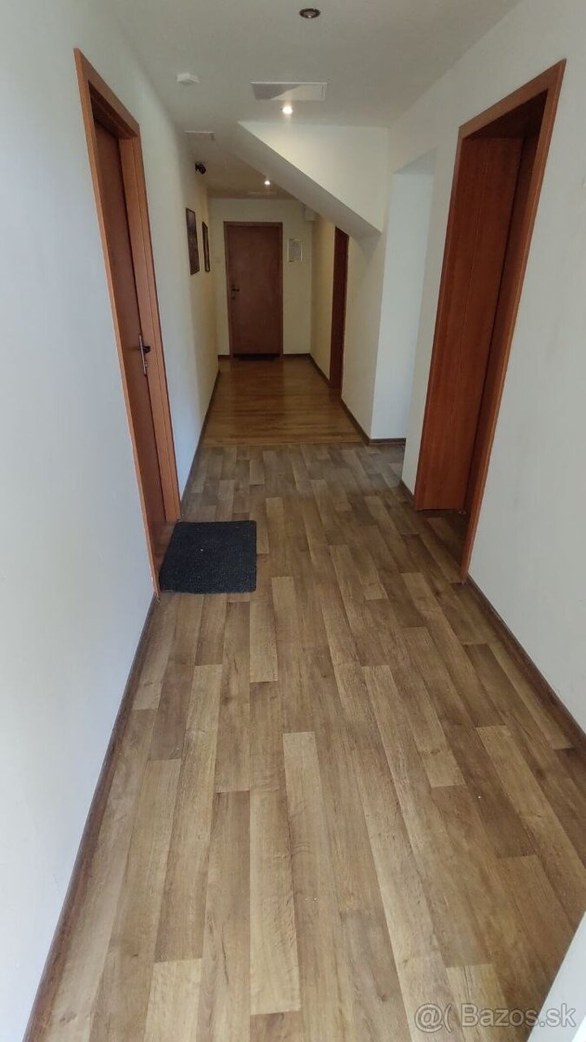 Prenájom kancelárií na Okružnej ulici.